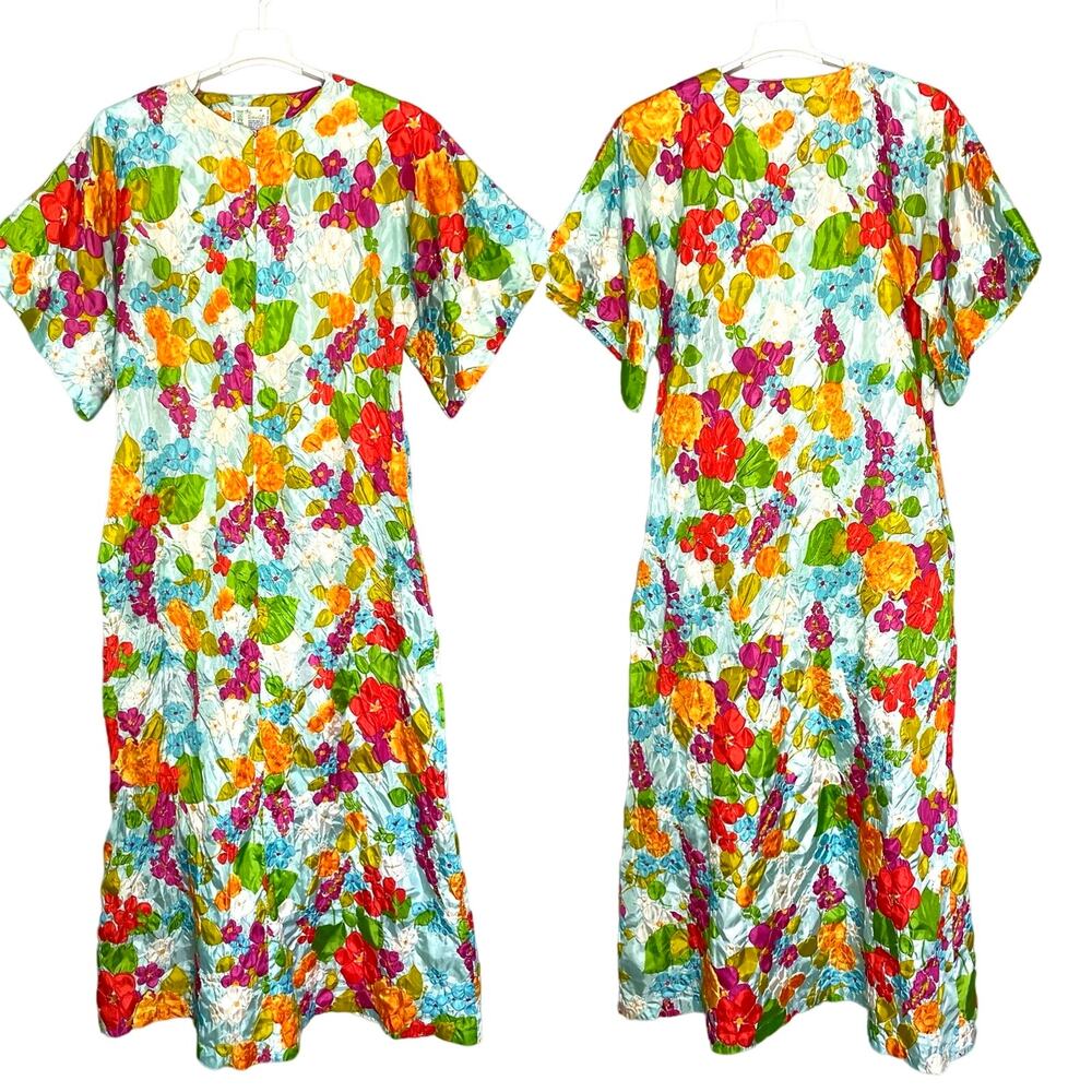 The Roberie Vintage 60s Embossed Floral House Dress Caftan Front Zip Size Medium